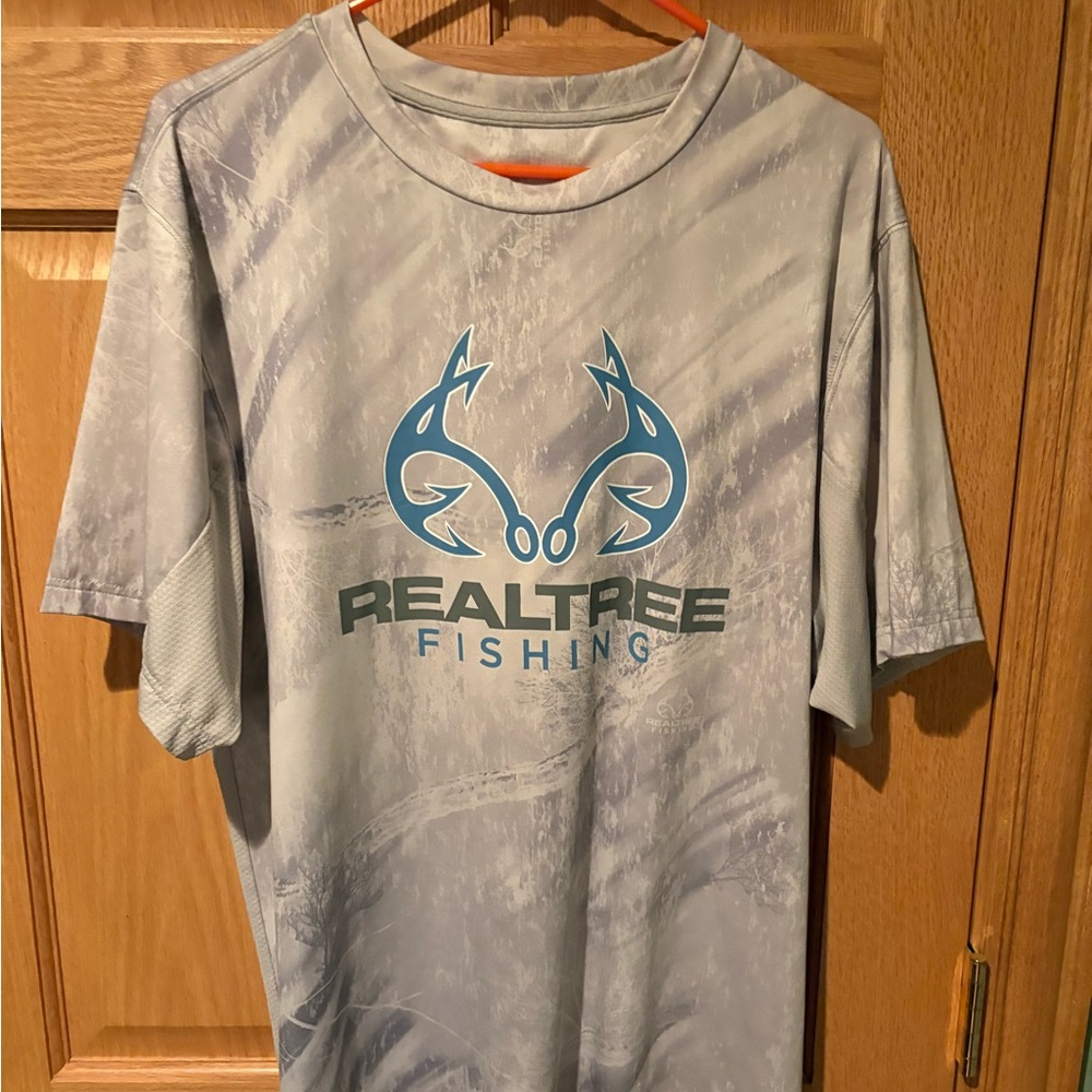 Realtree Gray Short Sleeve Tee with Antler Logo